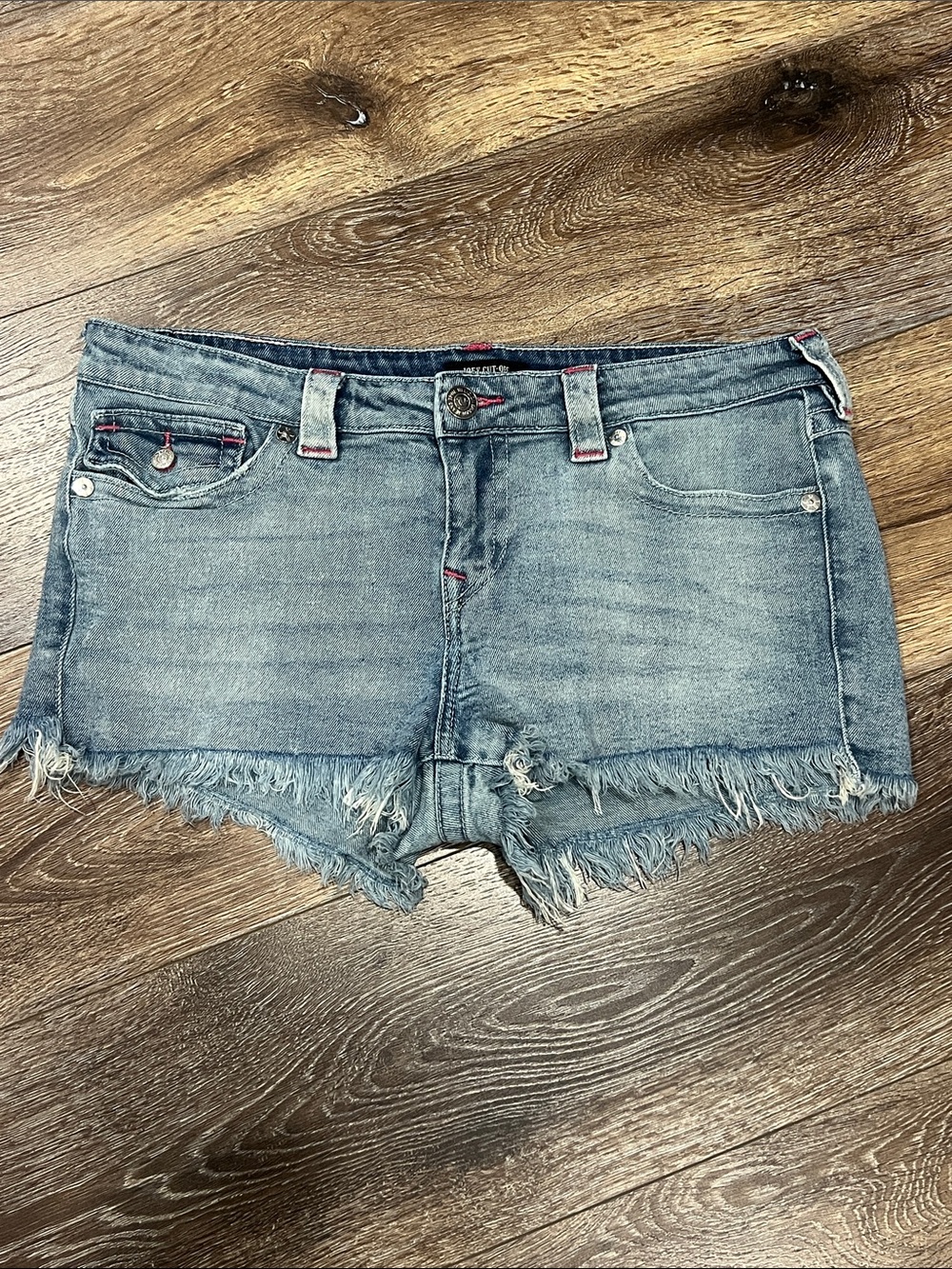 True Religion Joey Cut-Off Low Rise Frayed Denim Shorts W/ Pink Stitching - Picture 4 of 9